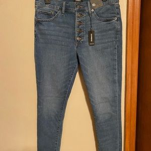 Medium Skinny Jean